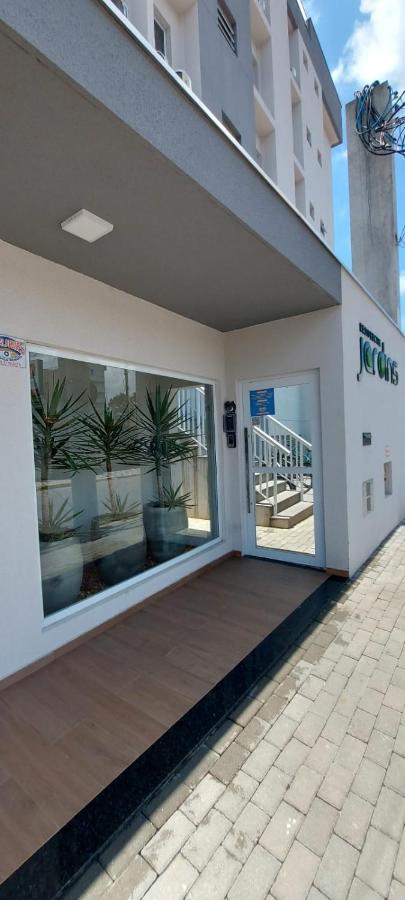 Apartamento *